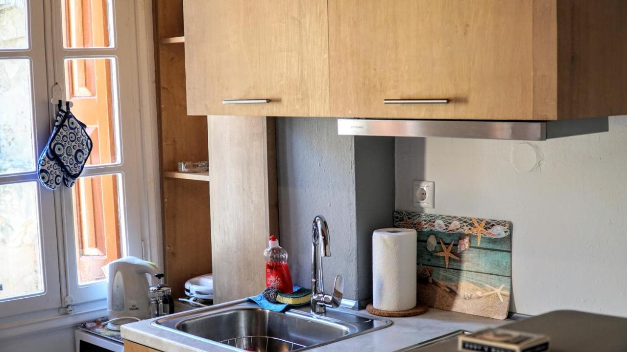 Cozy Apartments In Symi Center Kültér fotó