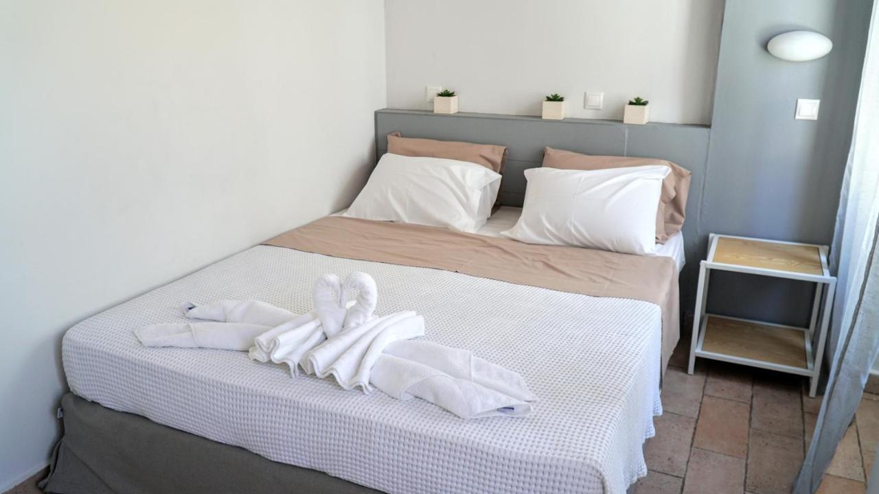 Cozy Apartments In Symi Center Kültér fotó
